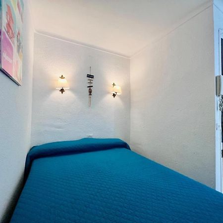Sylvia 4A - Estudio En Primera Linea De Mar - Centrico - Terraza Vista Mar - Playa - Wifi Appartement Empuriabrava Buitenkant foto
