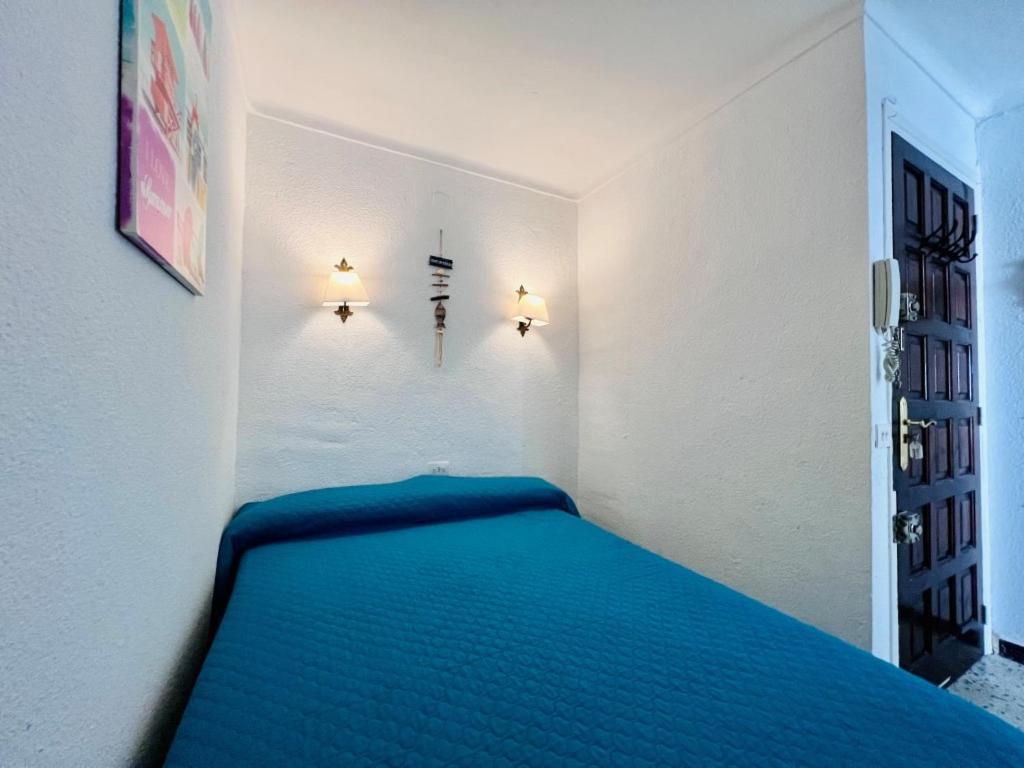Sylvia 4A - Estudio En Primera Linea De Mar - Centrico - Terraza Vista Mar - Playa - Wifi Appartement Empuriabrava Buitenkant foto