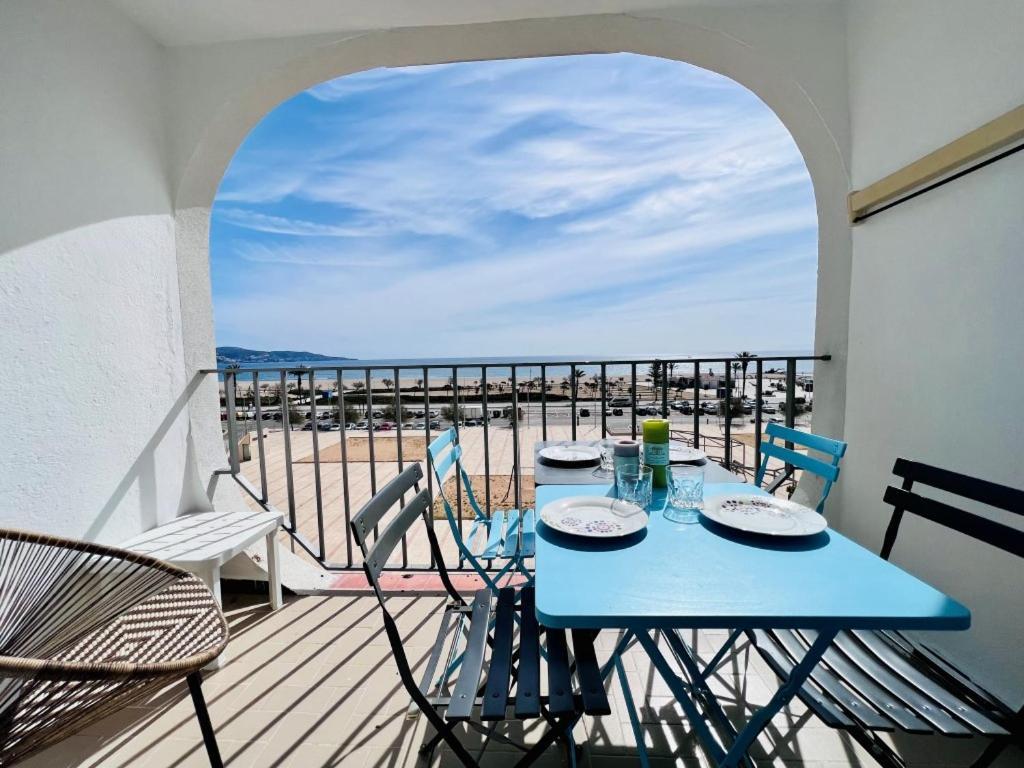 Sylvia 4A - Estudio En Primera Linea De Mar - Centrico - Terraza Vista Mar - Playa - Wifi Appartement Empuriabrava Buitenkant foto